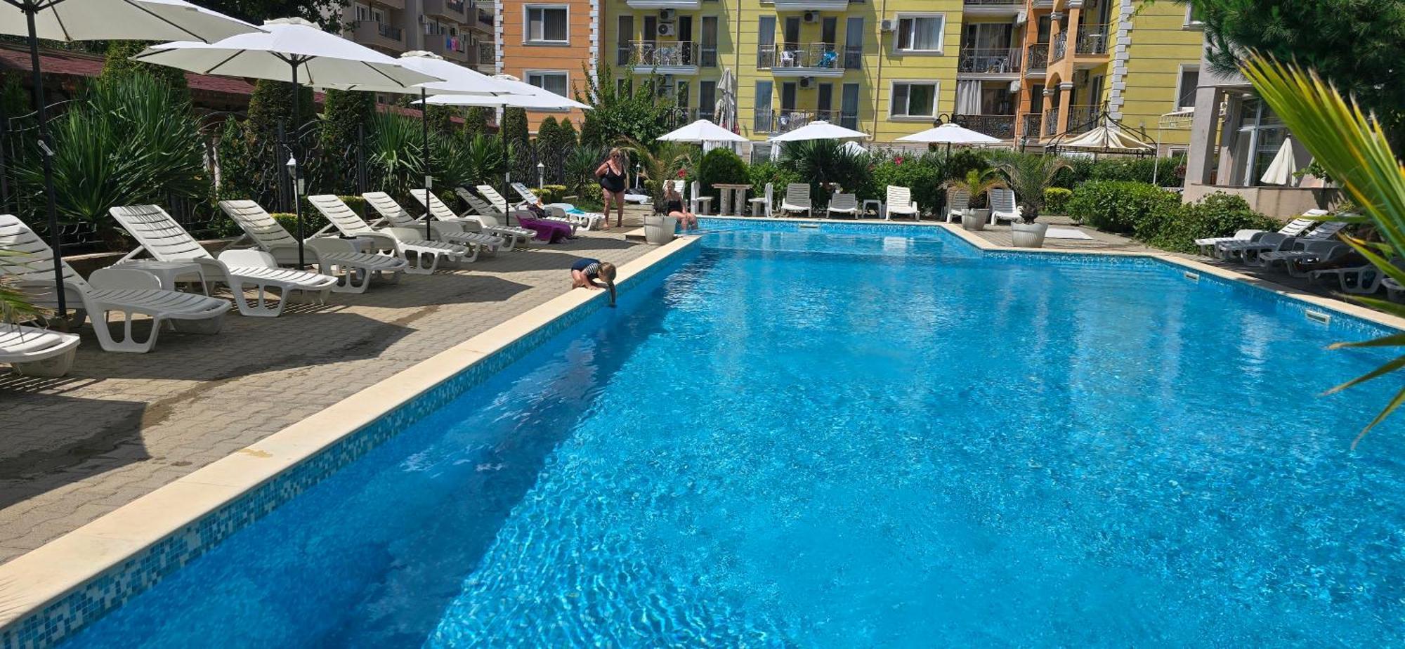 Vanilla Garden Apartments Pantai Sunny Luaran gambar