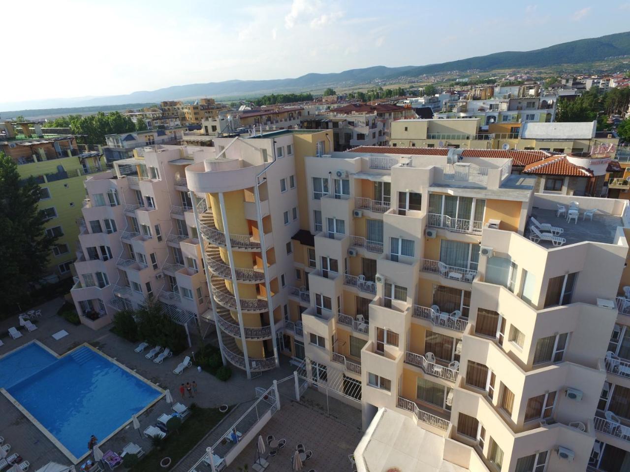 Vanilla Garden Apartments Pantai Sunny Luaran gambar