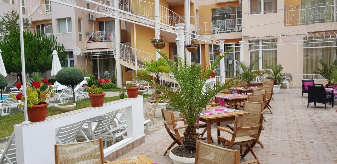 Vanilla Garden Apartments Pantai Sunny Luaran gambar