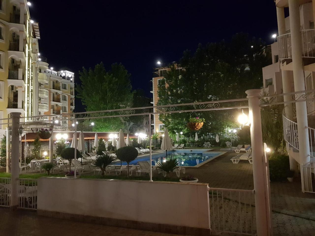 Vanilla Garden Apartments Pantai Sunny Luaran gambar
